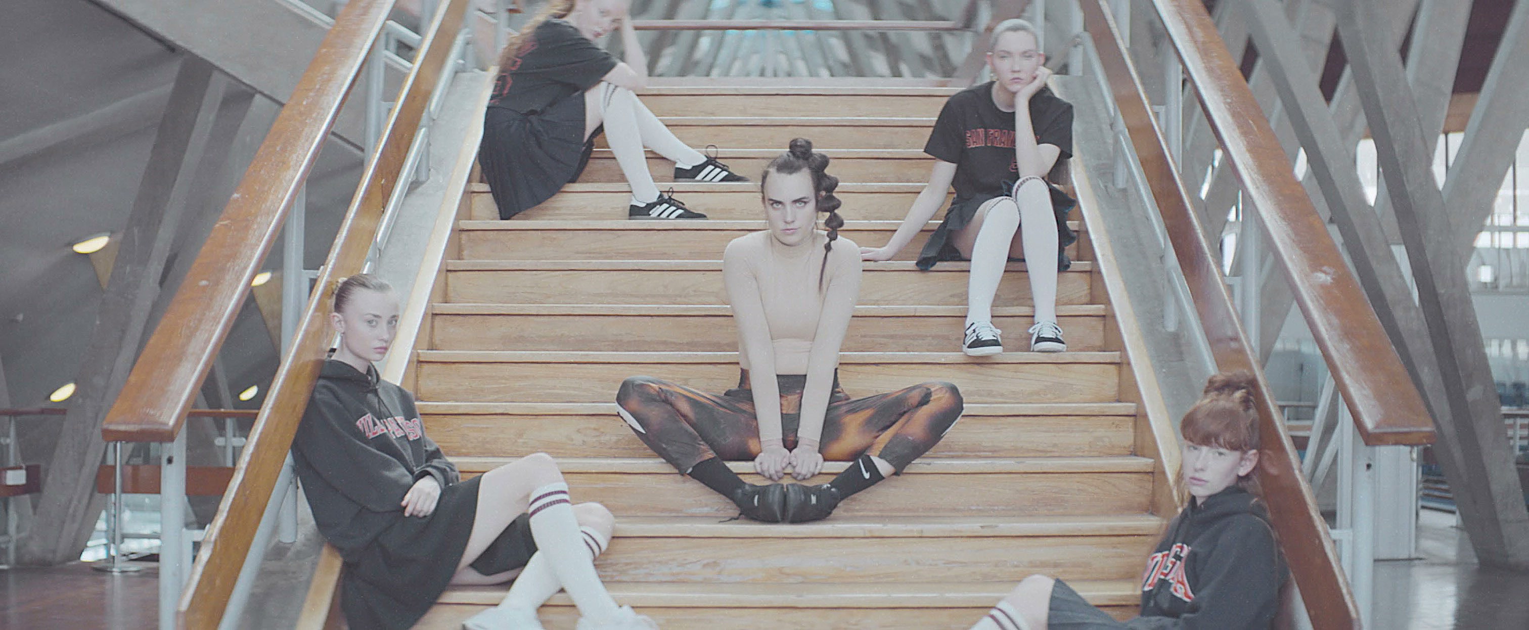 MØ: Walk This Way